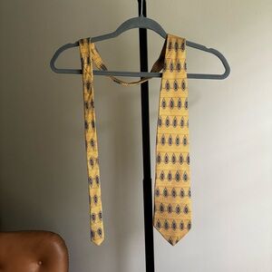 Croft & Barrow Yellow and Blue Geometric Ties